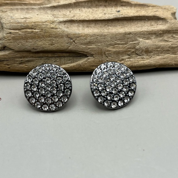 Jewelry - Elegant Silver Crystal Stud Earrings